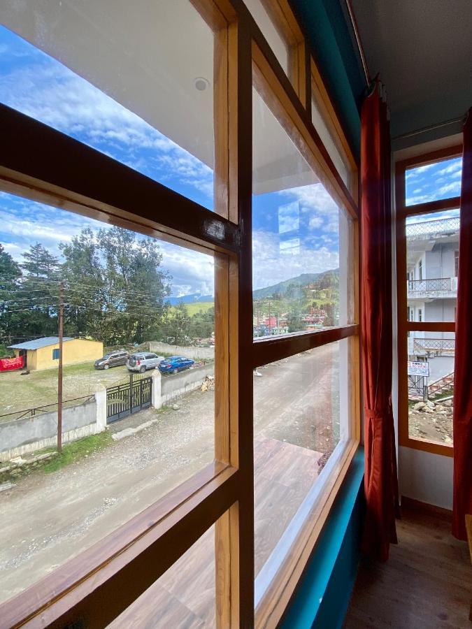 Hotel Mansarovar Inn Munsyari المظهر الخارجي الصورة